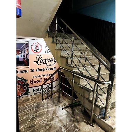Hotel Preeti,Lalitpur 外观 照片