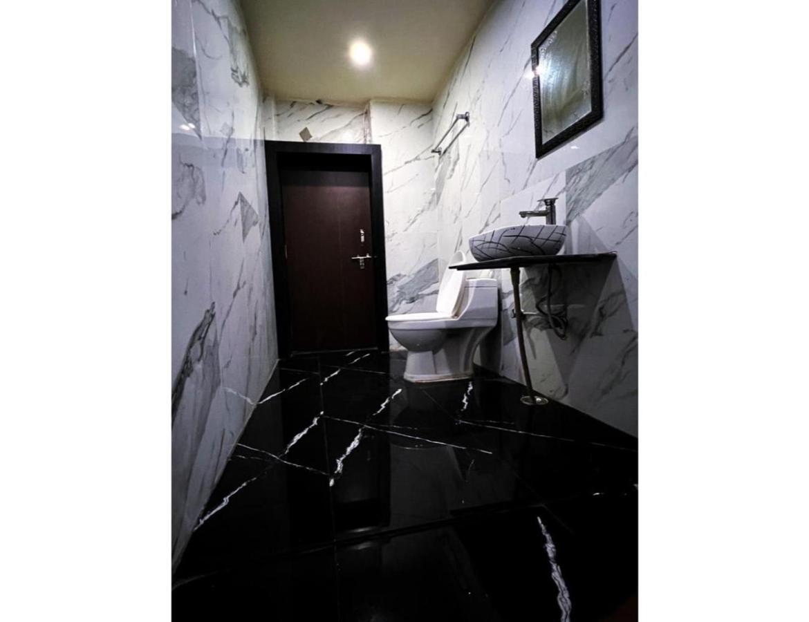 Hotel Preeti,Lalitpur 外观 照片